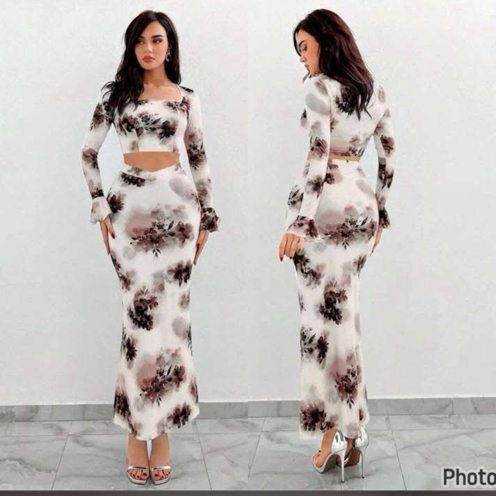 NWOT SHEIN Floral maxi skirt Set in Black and Cream Trumpet sleeve crop top L